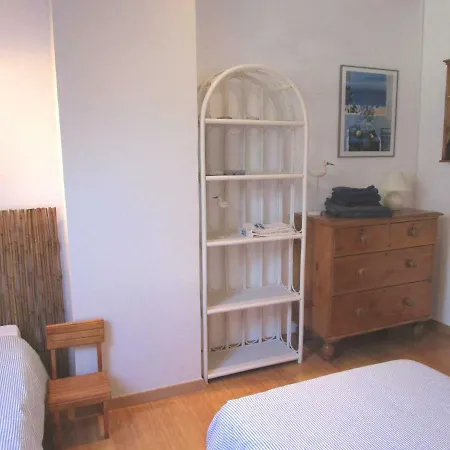 De La Melve Guest house